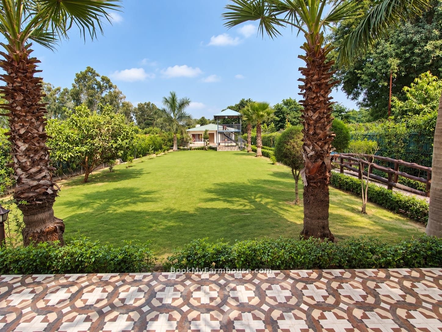BMF Aqua private farmhouse in Noida, big lawn