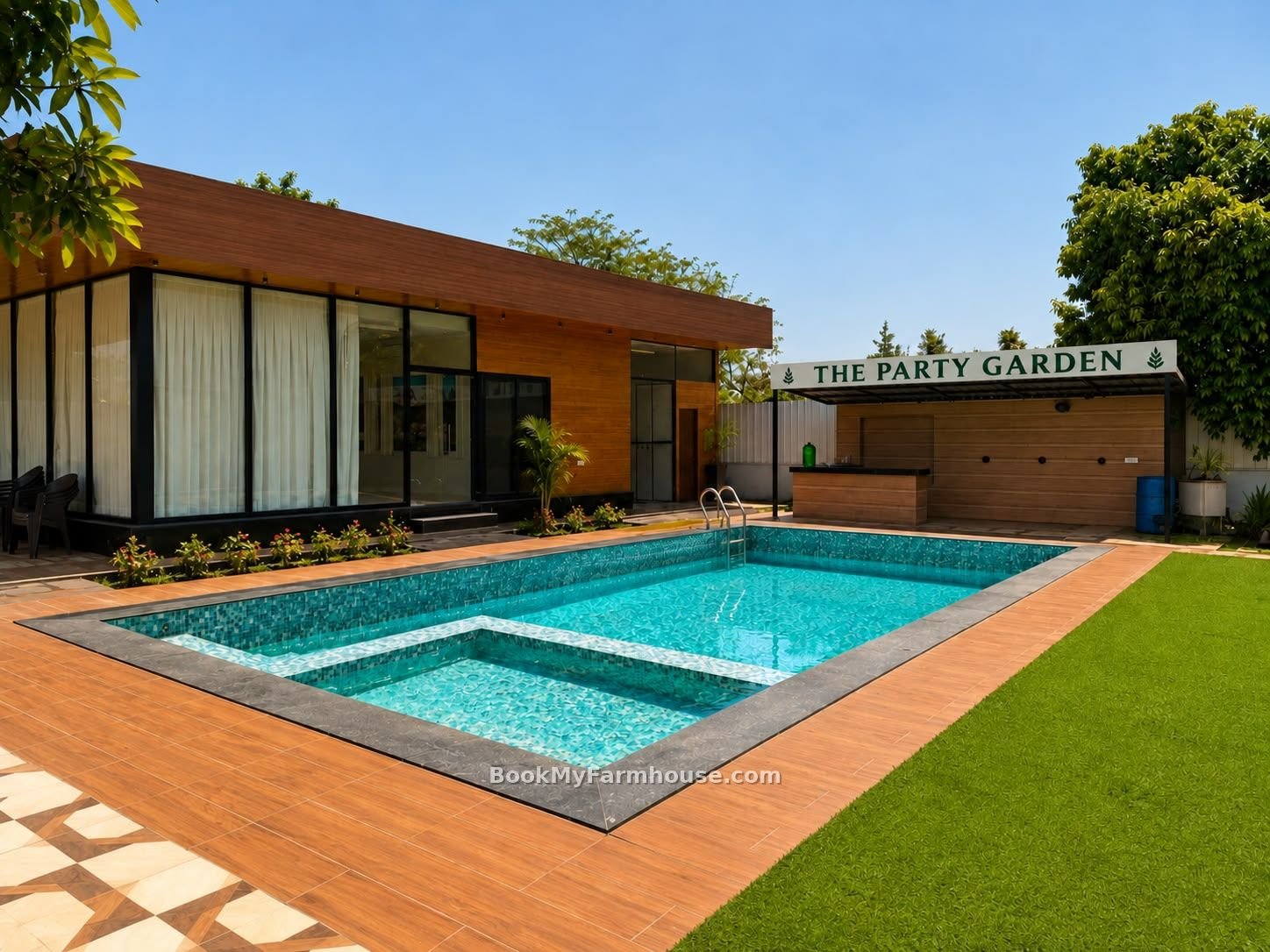 The Party Garden private farmhouse in Noida, private pool and kids pool